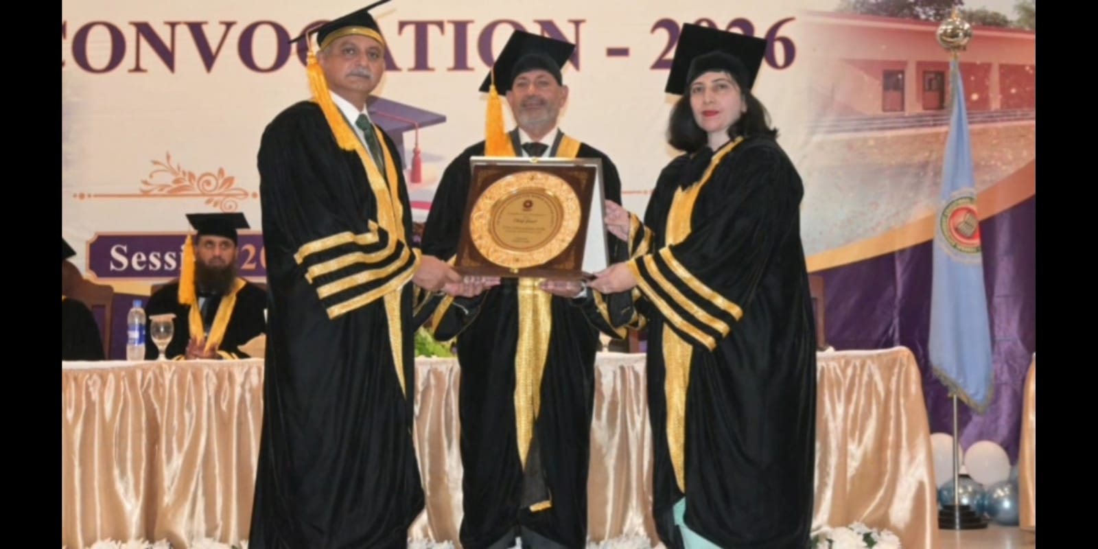 Description of Photo 2